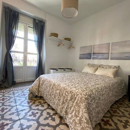 Ferienwohnung Quattro Puente De Triana Sevilla Exterior foto